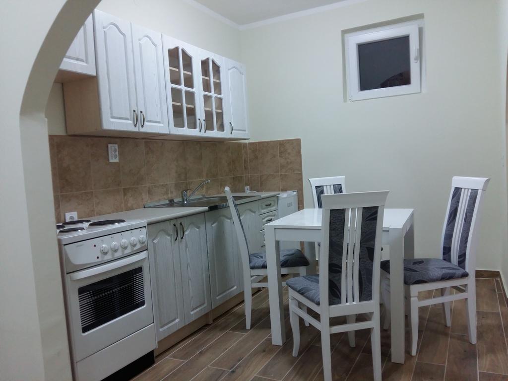 Apartment Radovan Rijeka Crnojevića Esterno foto